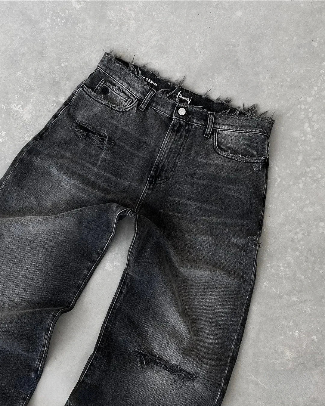 Ripped Straight Wash Jeans