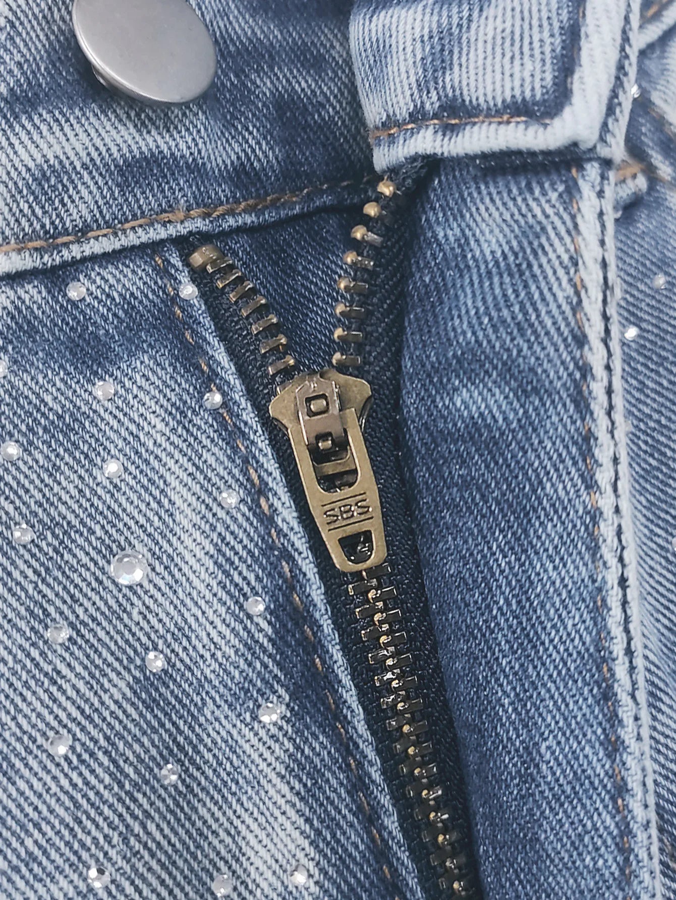 Y2K Rhinestone Wide Leg Jeans