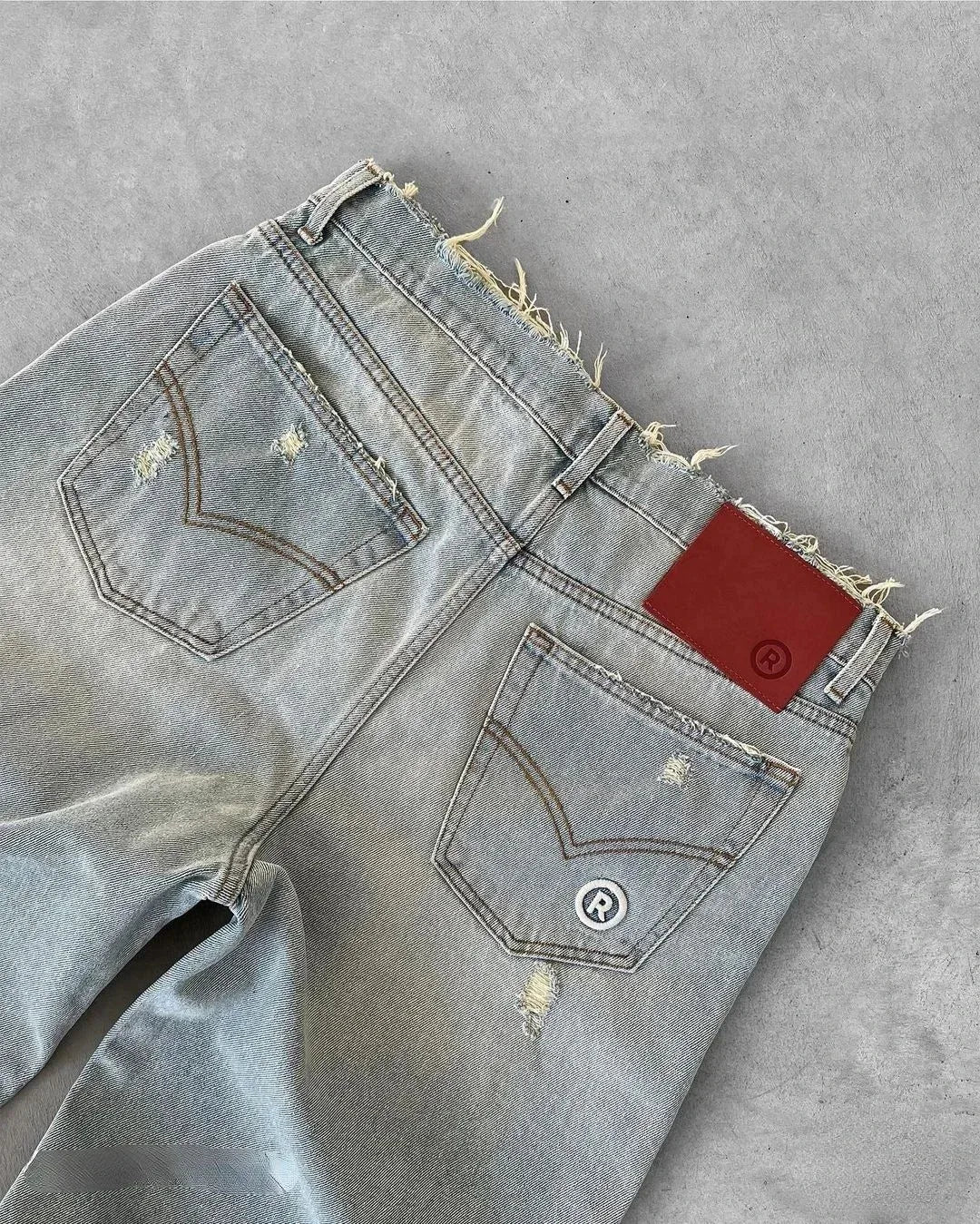 Ripped Straight Wash Jeans